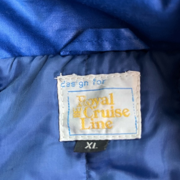 Lightweight Warm Winter Jacket - Picture 4 of 13